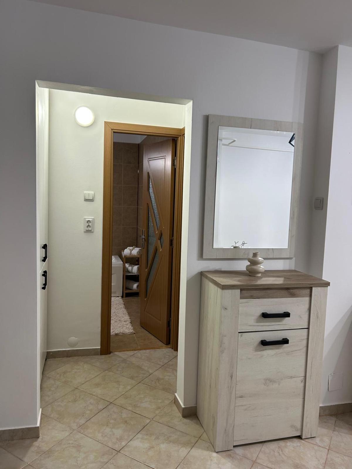 Jasminique Suite Craiova Exterior foto